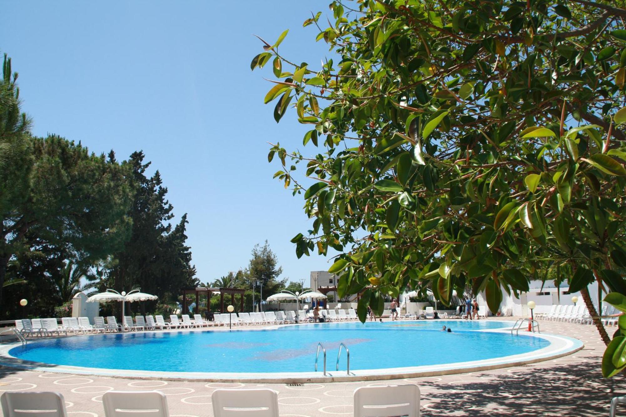 Hotel Villaggio Club Altalia Brancaleone Exterior foto