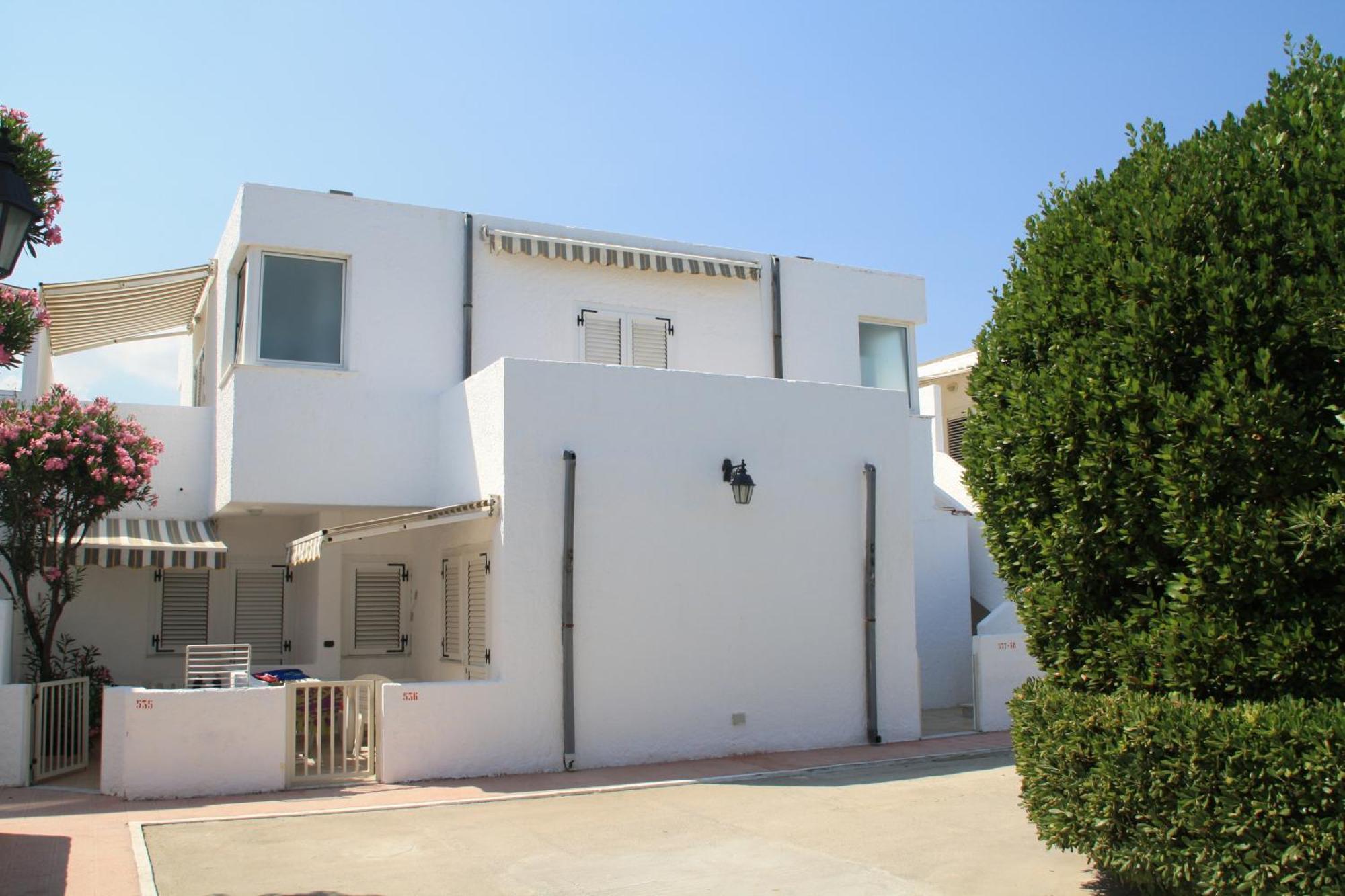 Hotel Villaggio Club Altalia Brancaleone Exterior foto
