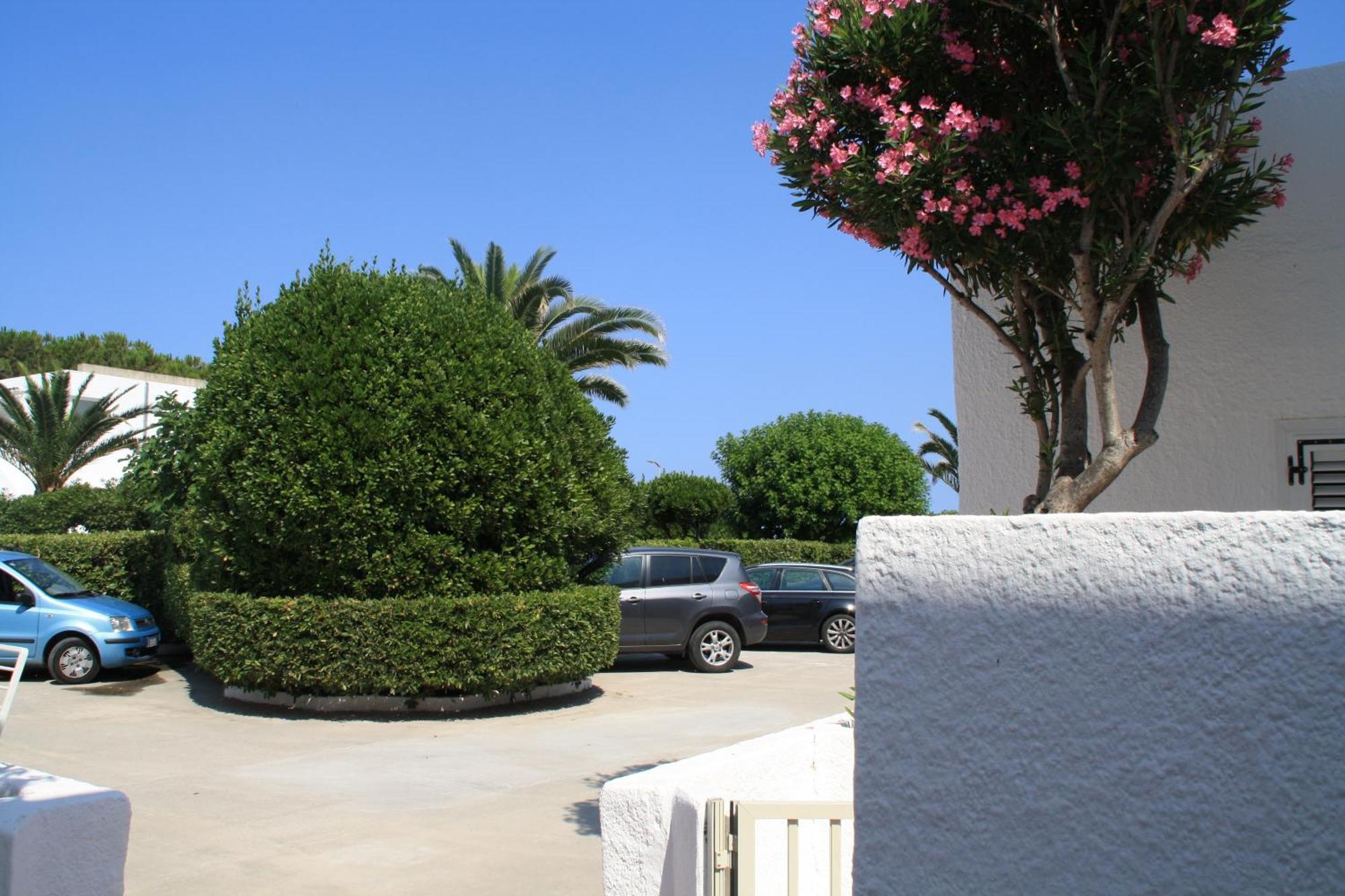 Hotel Villaggio Club Altalia Brancaleone Exterior foto